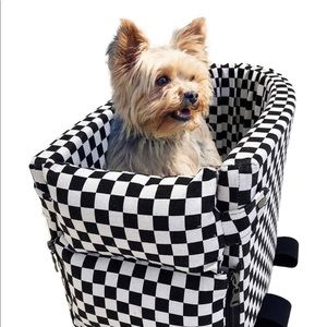 Small pet car seat checkered